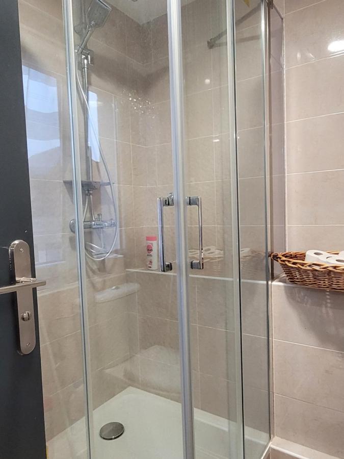 Groslay Coquet Appartement A 15Mn De Paris Et 10 Mn De Stade De France, Wifi, Netflix, מראה חיצוני תמונה