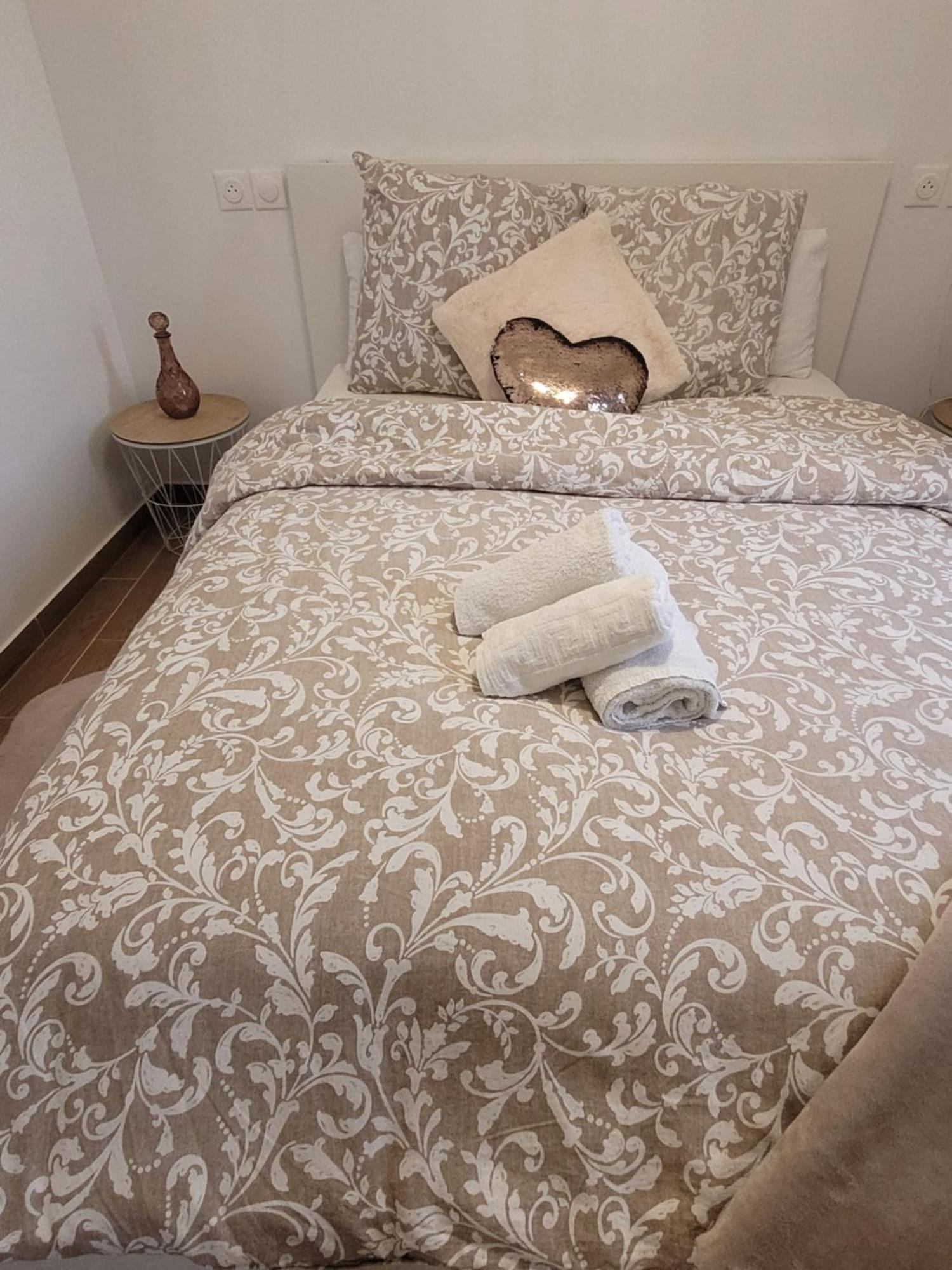 Groslay Coquet Appartement A 15Mn De Paris Et 10 Mn De Stade De France, Wifi, Netflix, מראה חיצוני תמונה