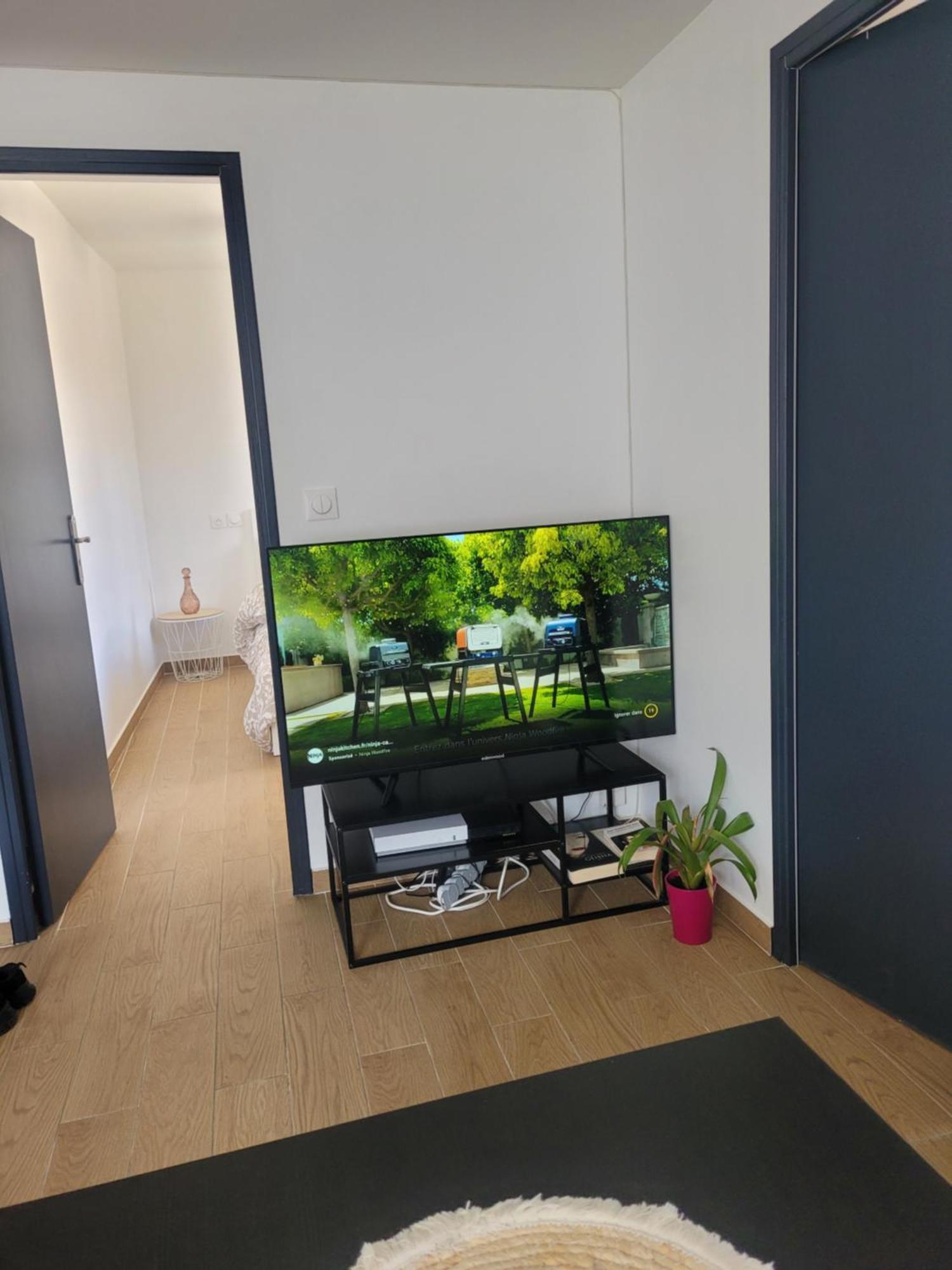Groslay Coquet Appartement A 15Mn De Paris Et 10 Mn De Stade De France, Wifi, Netflix, מראה חיצוני תמונה